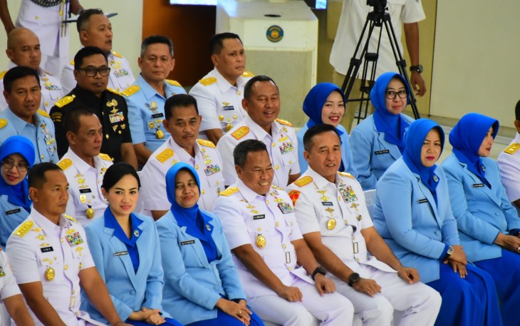 Pangkolinlamil Saksikan Penutupan Dikreg Seskoal Angkatan ke-64 