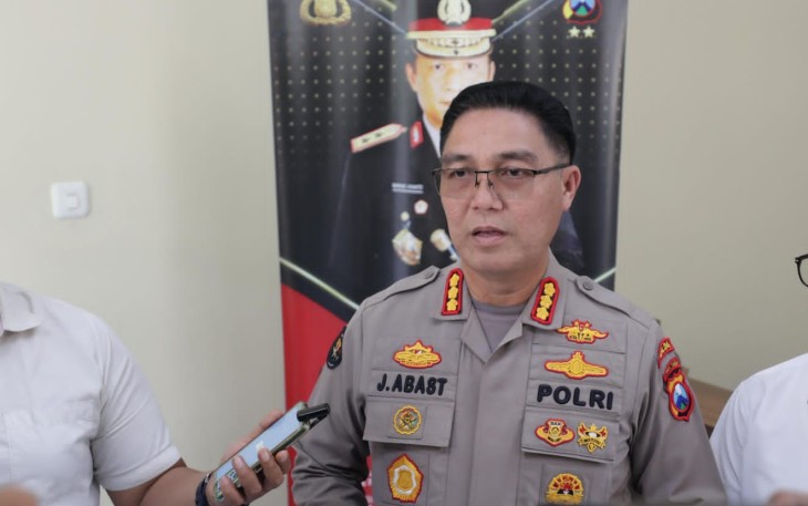 Kabid Humas Polda Jatim Kombes Pol Jules Abraham Abast