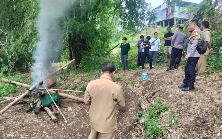 Polres Pasuruan Bongkar Arena Judi Sabung Ayam di Pandaan
