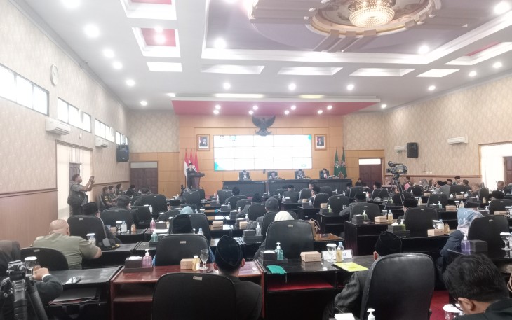 Pandangan Umum Fraksi-fraksi DPRD Kota Blitar Atas Penjelasan Walikota Blitar terhadap Raperda APBD Tahun 2026 (Foto : Klikwarta.com)