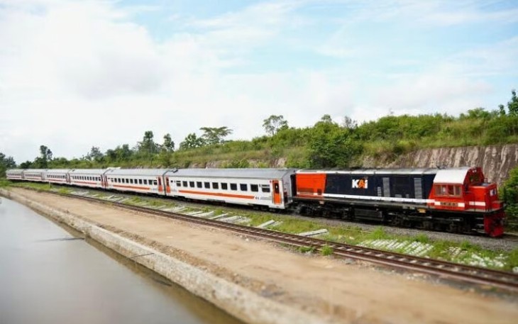 KA Rajabasa: Merajut Lampung dan Sumatra Selatan dalam Satu Perjalanan Panjang