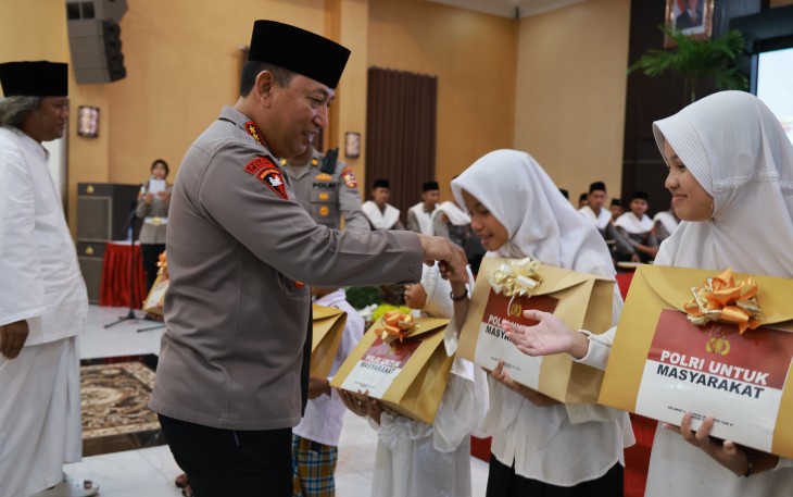 Kapolri Jenderal Polisi Drs. Listyo Sigit Prabowo saat safari ramadan di Polda Daerah Istimewa Yogyakarta (DIY). 