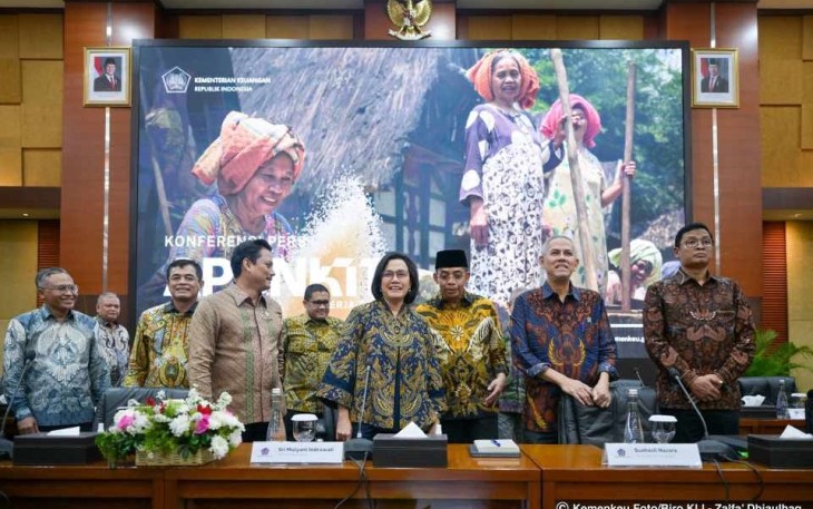 Menteri Keuangan dalam Konferensi Pers APBN KiTa yang digelar pada Jumat (23/5) di Aula Mezzanine, Kompleks Kementerian Keuangan, Jakarta.