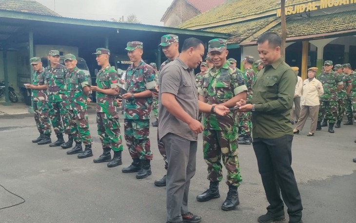 Kodim 0803/Madiun saat Gelar Pengecekan Ponsel Prajurit