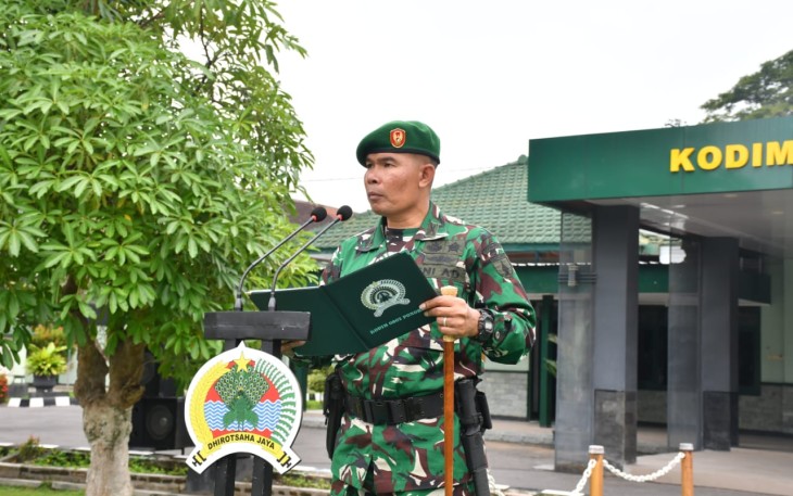 Dandim Ponorogo Baca Amanat Pangdam V/Brawijaya
