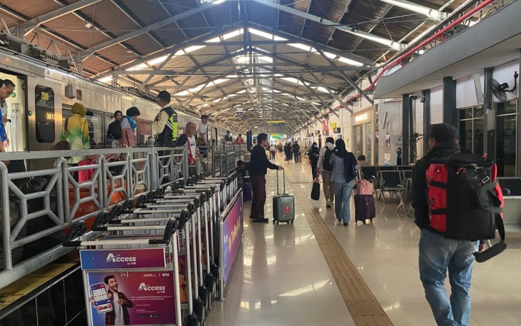 Stasiun Surabaya Pasar Turi