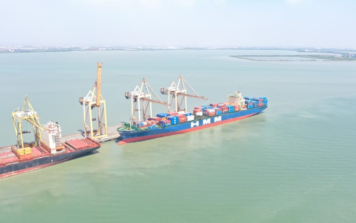 PT Terminal Petikemas Surabaya