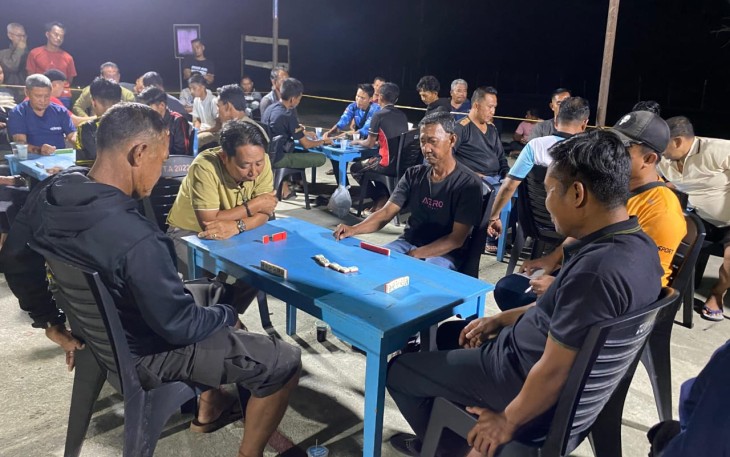 Polsek Pulau Laut Gelar Lomba Main Batu Domino