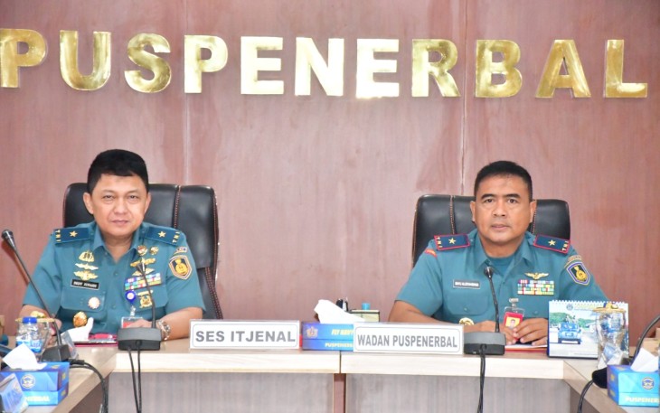 Pendampingan  APIP (Aparat Pengawasan Intern Pemerintah) dalam proses kontrak pengadaan Heli Bell-412 dan Heli AS-565 MBe Panther beserta Sucad Pesud Tahun 2025 di Rupat Mako Puspenerbal, Juanda, Senin (17/2/2025). 