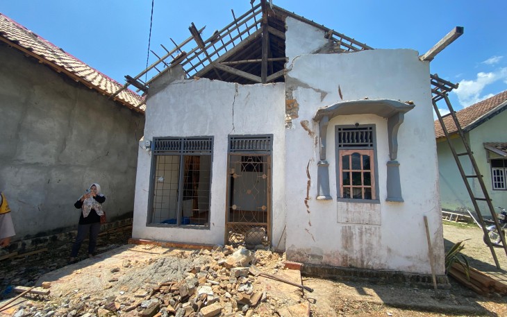 Salah satu rumah rusak terdampak angin Puting Beliung di Desa Sridadi, Kecamatan Buay Madang.