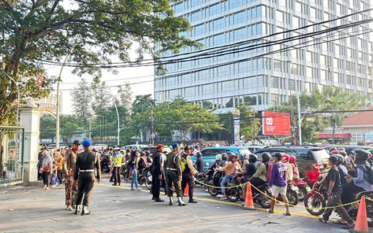 Perjalanan Kereta Api Jarak Jauh Lancar dan Aman Selama HUT TNI ke-80