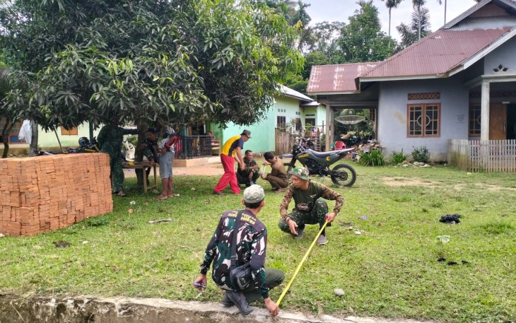 Pengukuran lokasi pembangunan Pos Kamling