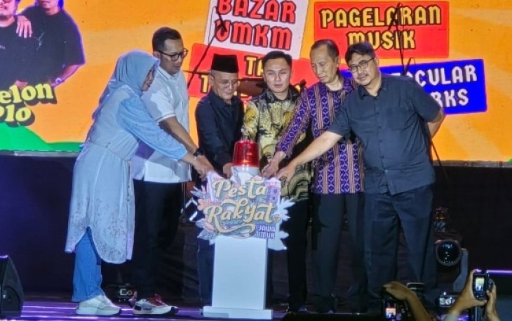 DPRD dan Pemprov Gelar Pesta Rakyat di Pasuruan