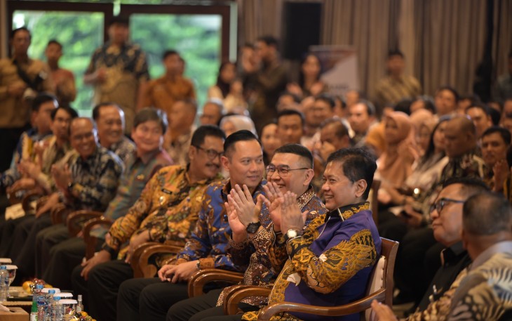 Penyerahan SHM Transmigran