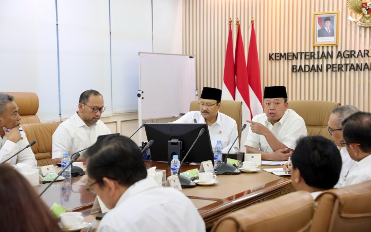 Menteri Agraria dan Tata Ruang/Kepala Badan Pertanahan Nasional (ATR/BPN), Nusron Wahid, menyatakan dukungannya terhadap pembangunan Sekolah Rakyat yang jadi salah satu program Presiden Republik Indonesia, Prabowo Subianto