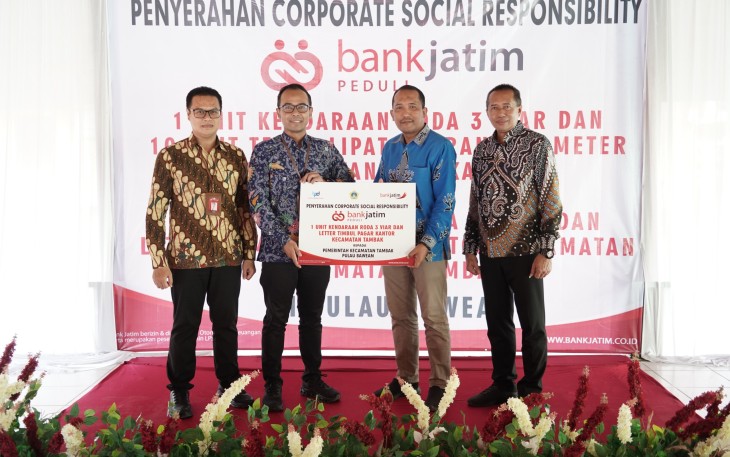 Bank Jatim Salurkan CSR Ke Pulau Bawean 