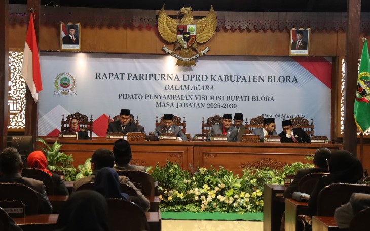 Rapat paripurna yang dihadiri Bupati Blora Arief Rohman dan Ketua DPRD Blora Mustopa pada Selasa (4/3/2025)