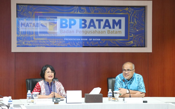 BP Batam-PT Batam Sarana Surya Perkuat Perjanjian Kerja Sama PLTS Terapung