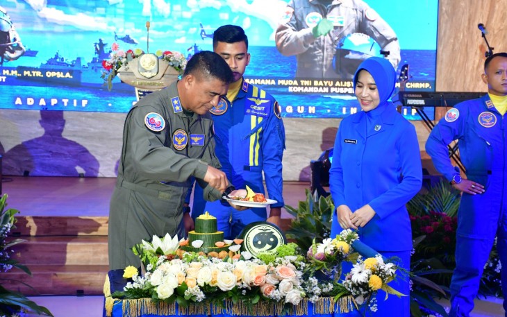 HUT ke-69 Penerbangan TNl AL