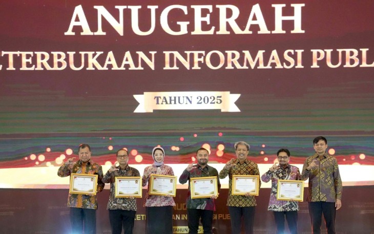 BGN Raih Anugerah Keterbukaan Informasi Publik 2025