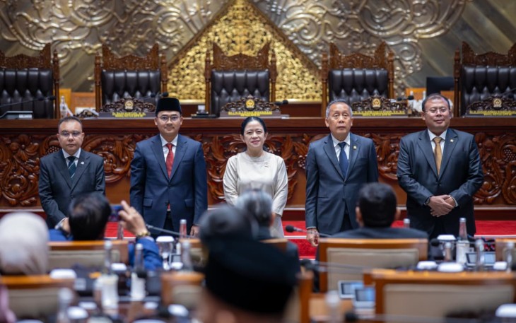 Foto bersama pada pembukaan Masa Persidangan II DPR RI Tahun Sidang 2025-2026 di Gedung DPR, Selasa (4/11/2025).