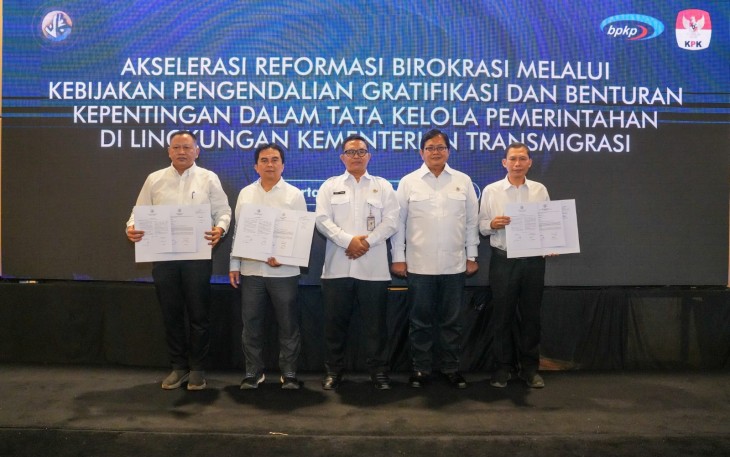 Rapat Akselerasi Reformasi Birokrasi Melalui Kebijakan Pengendalian Gratifikasi dan Benturan Kepentingan Dalam Tata Kelola Pemerintahan di Lingkungan Kementerian Transmigrasi (Kementrans)', Pasar Minggu, Jakarta, 15/12/2025