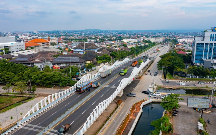 PT Wijaya Karya (Persero) Tbk (WIKA) Sebagai agent of development Indonesia, WIKA bergerak cepat bangun berbagai infrastruktur strategis di Indonesia