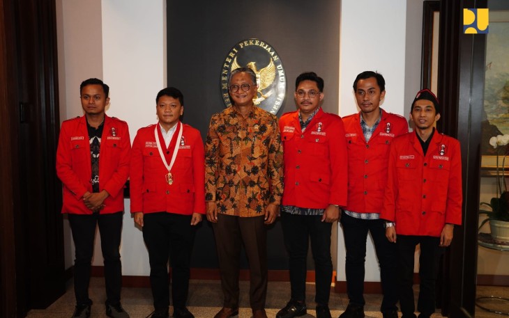 Menterian Pekerjaan Umum  Dody Hanggodo Terima Kunjungan GMNI