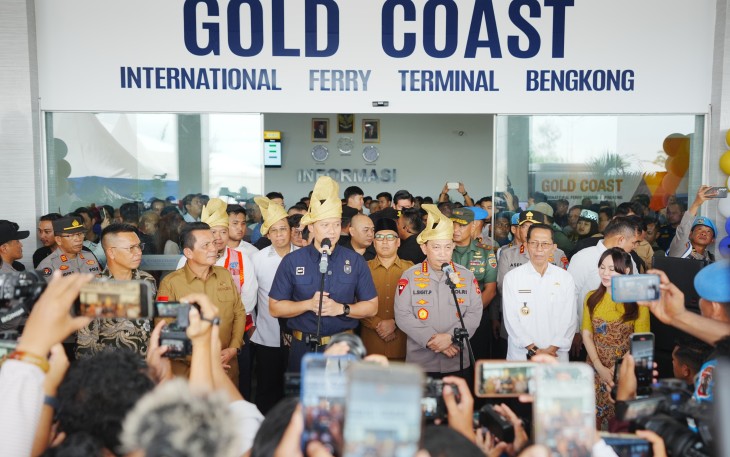 Kapolri Jenderal Listyo Sigit Prabowo saat Hadiri Peresmian Pelabuhan Gold Coast Bengkong