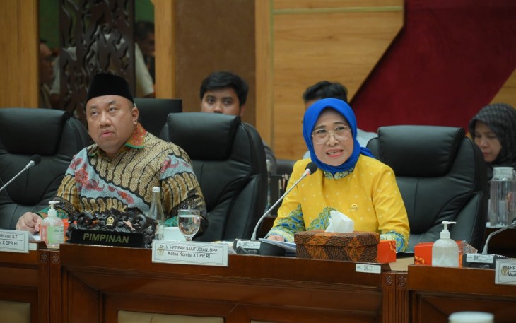 Komisi X DPR RI yang hadir dalam rapat yang dilaksanakan di Gedung Nusantara I, DPR RI, Senayan, Jakarta, Senin (03/02/2025)