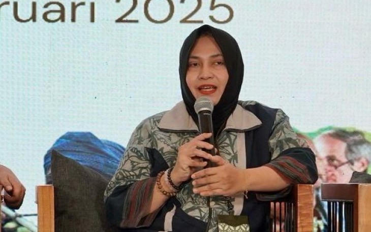 Deputi Pengembangan Talenta dan Daya Saing Koperasi Kemenkop Destry Anna Sari