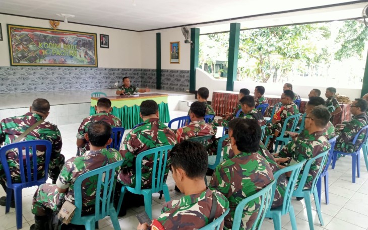 Kodim 0801/Pacitan Menggelar Sosialisasi Aplikasi LTT dan Budidaya Ayam Petelur