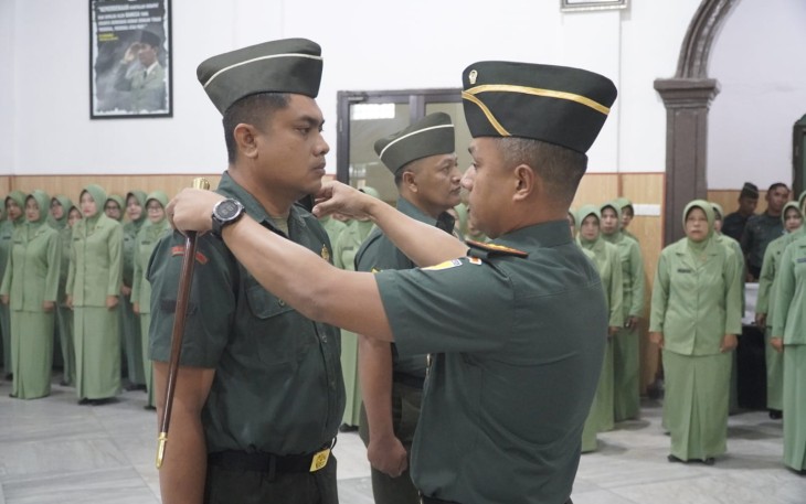 Dandim 0803/Madiun Pimpin Upacara Kenaikan Pangkat 35 Personel