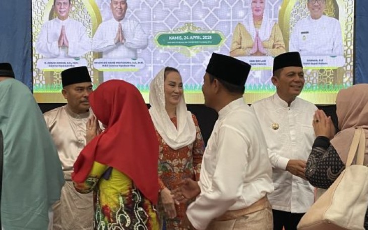 Bupati Natuna Cen Sui Lan Hadiri Halal Bi Balal yang Diadakan Oleh Gubernur Kepri