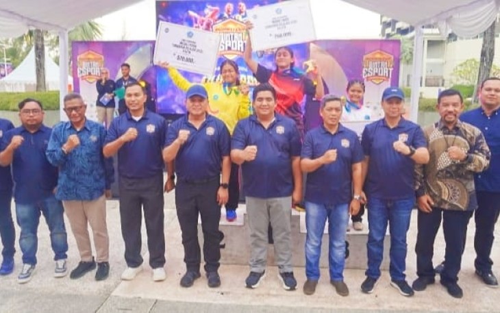 Roby Kurniawan saat Buka E-Sport Bupati Cup Championship di Plaza Lagoi Bintan , Sabtu (03/05/2025) sore.