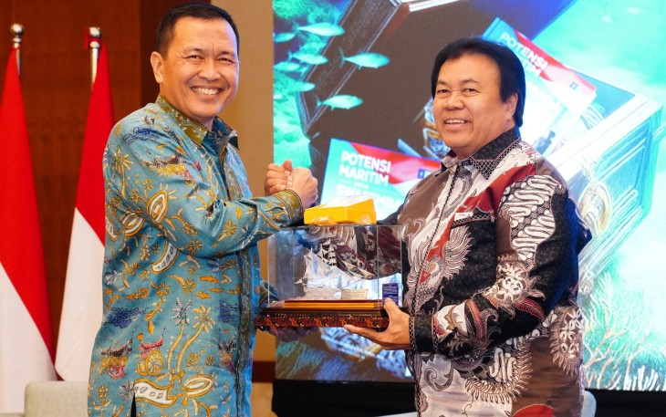Asrenum Panglima TNI Laksamana Muda TNI Edwin menulis buku berjudul Potensi Maritim untuk Swasembada Pangan yang diterbitkan IPB Press dan di launching melalui acara Bedah Buku bertempat di Balai Kartini, Jl. Gatot Subroto No. 6 Jakarta Selatan, Sabtu (22/2/2025)
