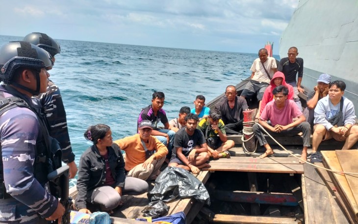 TNI AL Berhasil Gagalkan Penyelundupan Pekerja Migran Ilegal dan Satwa Dilindungi di Perairan Selat Malaka 