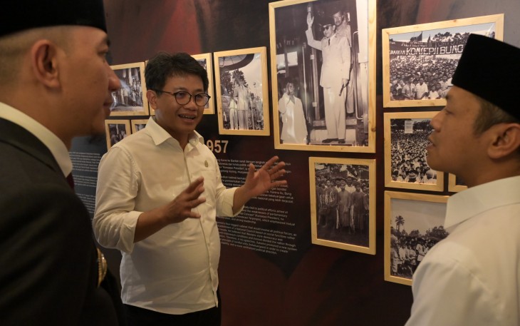 Wakil Menteri Pendidikan Dasar dan Menengah (Wamendikdasmen), Fajar Riza Ul Haq