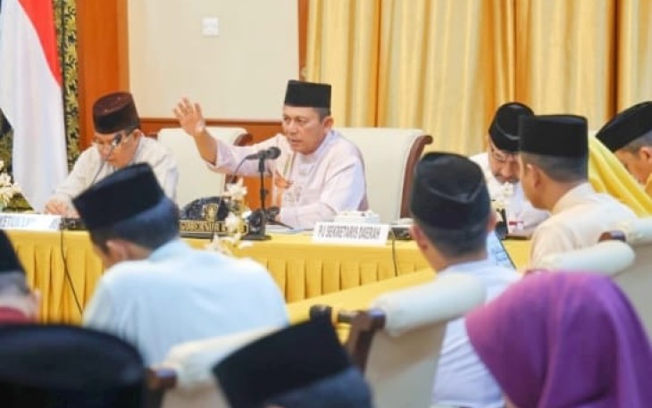 Gubernur Kepri Ansar Ahmad saat Pimpin Rapat Finalisasi, Gubernur Ansar: " KURMA 2026 Harus Jadi Penggerak Ekonomi Umat".