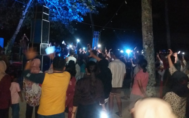 Ribuan Wisatawan Padati Pantai Ngliyep Summer Camp 2026