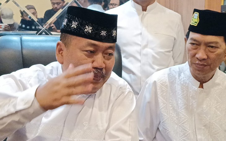 ketua DPD Partai Golkar Jatim Ali Mufthi