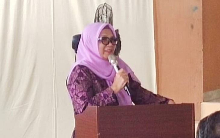 Ketua DPRD Kabupaten Bintan Fiven Sumanti  S.IP