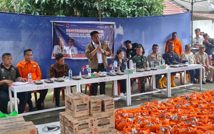 Gubernur Sumsel Bersama DPD RI Berikan Bantuan dan Turun Langsung ke Lokasi Bencana Banjir Desa Nusa Jaya 