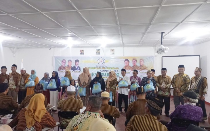 Bansos Paket sembako untuk masyarakat Padangsidimpuan 
