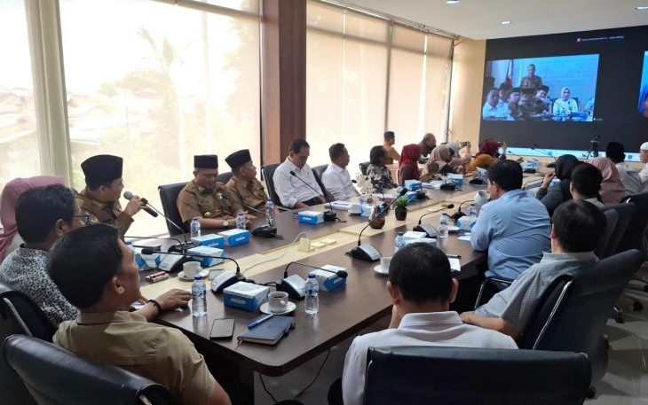 Hearing DPRD Provinsi Bengkulu didampingi Pj Sekda Provinsi Bengkulu Dengan Korban TPPO di Kamboja 