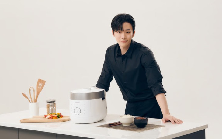 Global Ambassador Cuckoo, Lee Junho