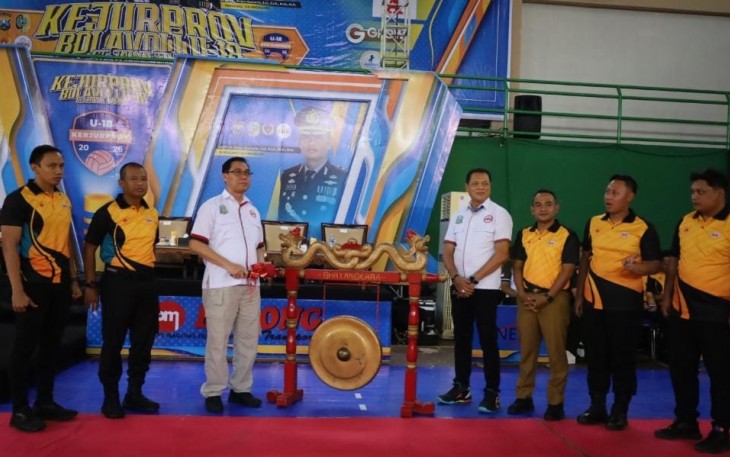 Puluhan Klub Ikuti Kejurprov Bola Voli Indoor U-18 Se-Jawa Timur di Tulungagung