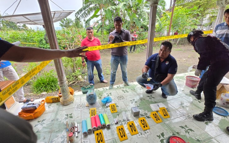 Polres Situbondo Amankan Tersangka Pembuat Petasan Sita 5,1 Kg Bubuk Mercon