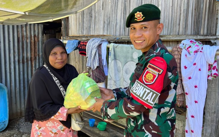 Peduli warga Manumutin