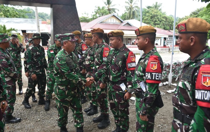 Pangdam XIII/Merdeka Mayjen TNI Mirza Agus